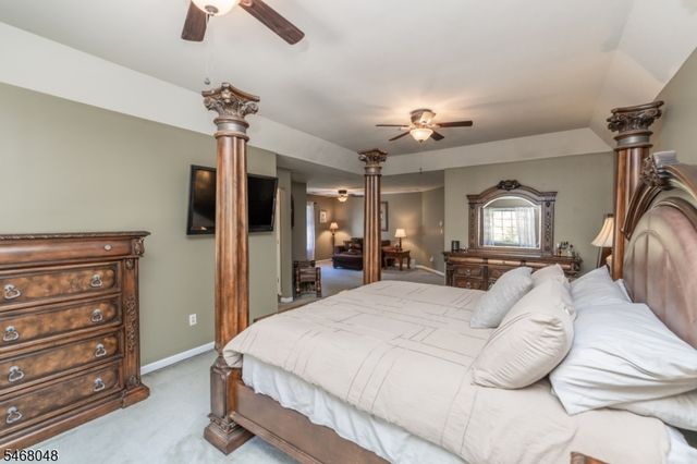 4 Cove Hollow Ct, Andover Twp., NJ 07821