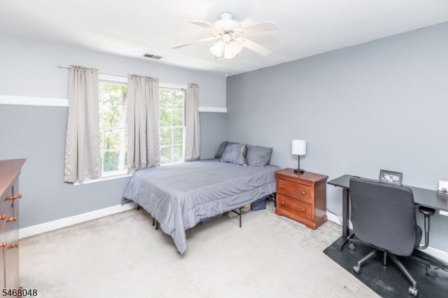 4 Cove Hollow Ct, Andover Twp., NJ 07821