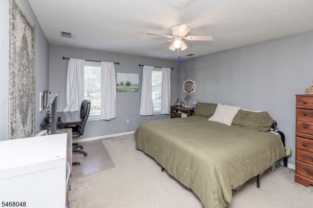4 Cove Hollow Ct, Andover Twp., NJ 07821