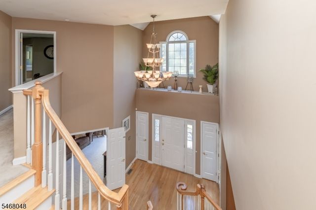 4 Cove Hollow Ct, Andover Twp., NJ 07821