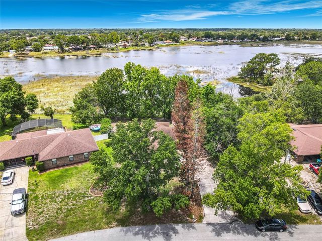 1072 PEAK CIRCLE, Deltona, FL 32738