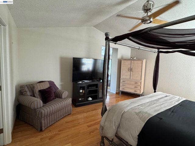 4205 Quail Hollow Pl, Castro Valley, CA 94546