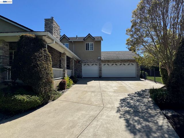 4205 Quail Hollow Pl, Castro Valley, CA 94546