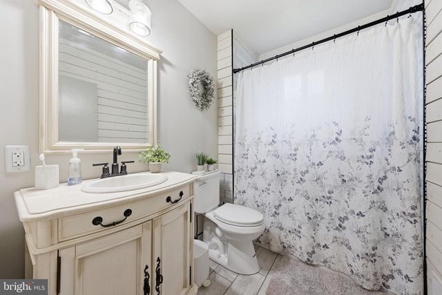 452 AUDUBON AVE, Audubon, NJ 08106