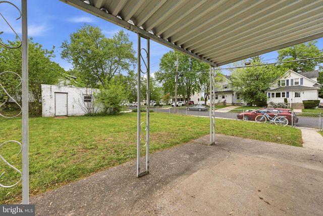 452 AUDUBON AVE, Audubon, NJ 08106