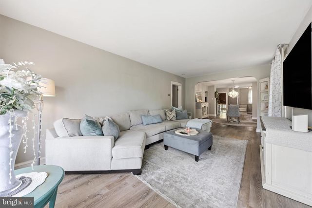452 AUDUBON AVE, Audubon, NJ 08106