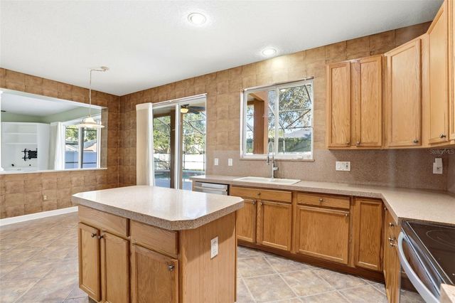 294 VIA RUSSO LANE, Lake Mary, FL 32746