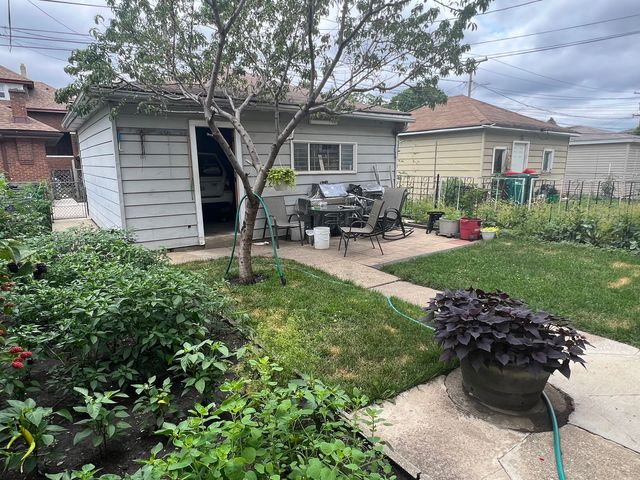 1938 Highland Avenue, Berwyn, IL 60402