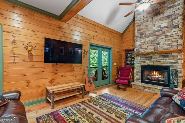 70 Clear Creek Valley Drive, Ellijay, GA 30536