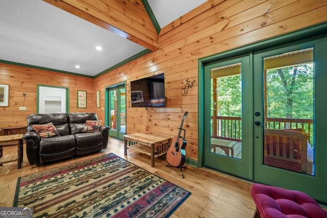 70 Clear Creek Valley Drive, Ellijay, GA 30536