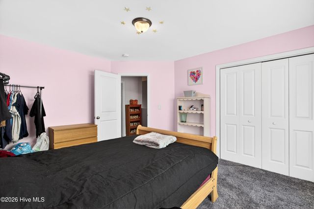 394 Carolina Pines Boulevard, New Bern, NC 28560