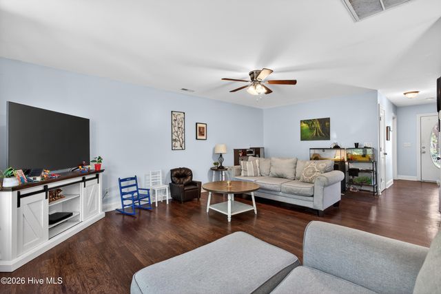 394 Carolina Pines Boulevard, New Bern, NC 28560