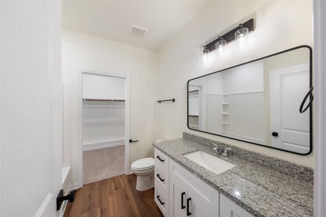313 N Woodson Street, Willis, TX 77378