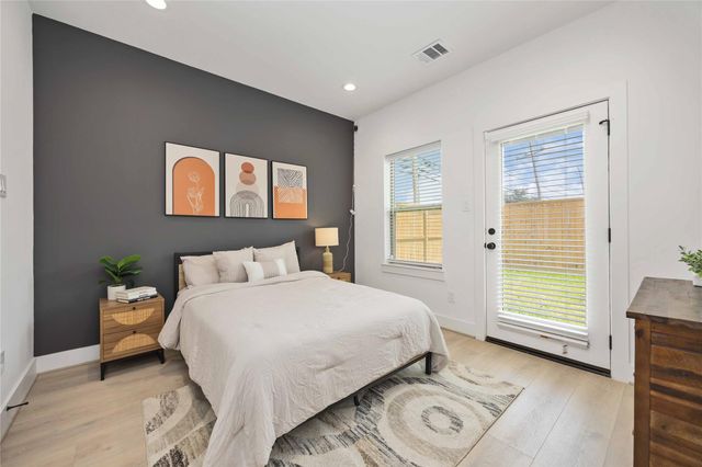 1931 Johanna Drive, Houston, TX 77055