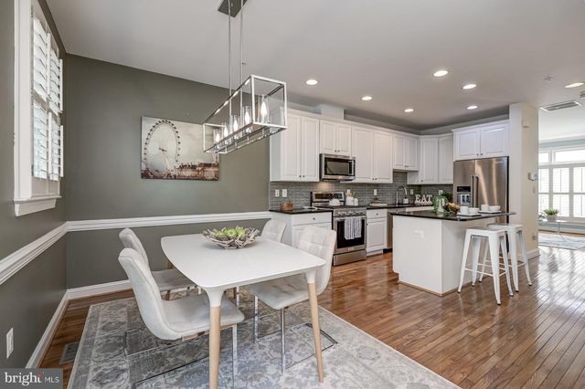 1236 HARBOR ISLAND WALK, Baltimore, MD 21230