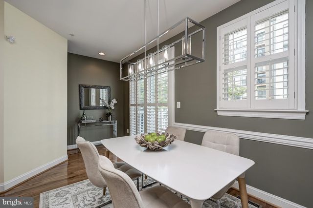 1236 HARBOR ISLAND WALK, Baltimore, MD 21230