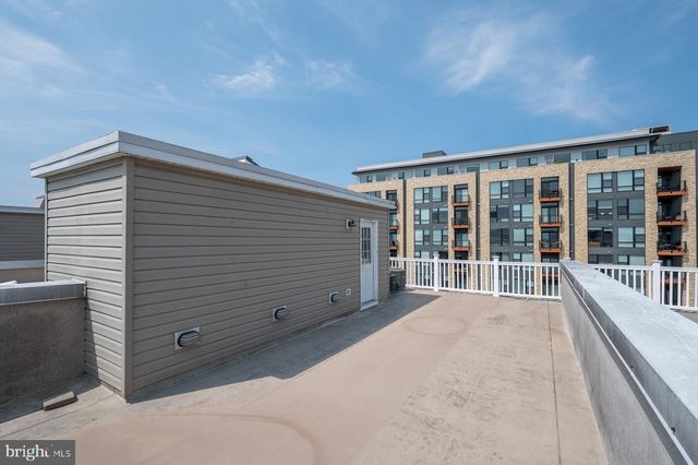 1236 HARBOR ISLAND WALK, Baltimore, MD 21230