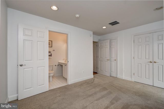 1236 HARBOR ISLAND WALK, Baltimore, MD 21230