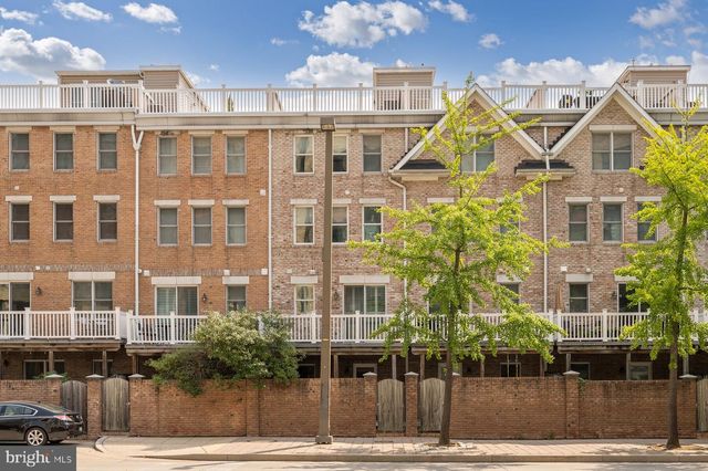 1236 HARBOR ISLAND WALK, Baltimore, MD 21230