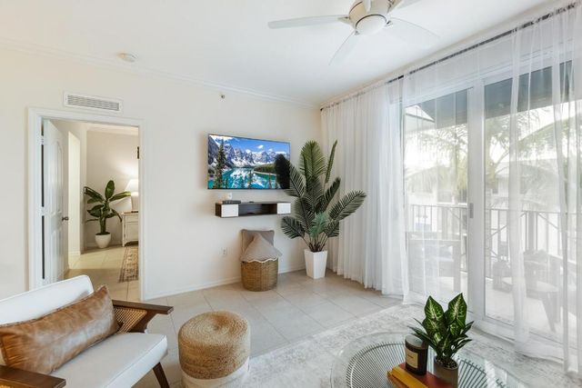 255 NE 3rd Avenue 2506, Delray Beach, FL 33444