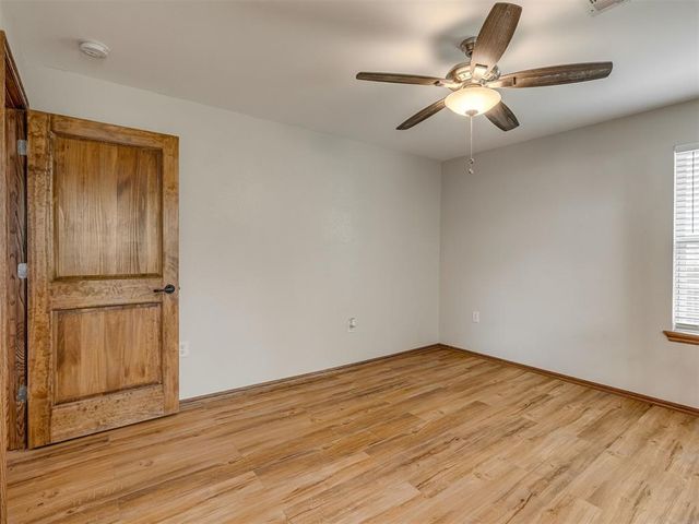 2290 E Meyers Circle, Choctaw, OK 73020