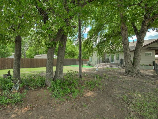 2290 E Meyers Circle, Choctaw, OK 73020