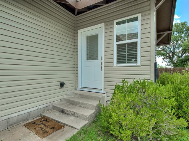 2290 E Meyers Circle, Choctaw, OK 73020