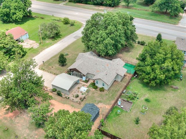 2290 E Meyers Circle, Choctaw, OK 73020
