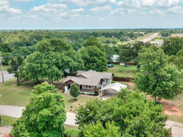 2290 E Meyers Circle, Choctaw, OK 73020