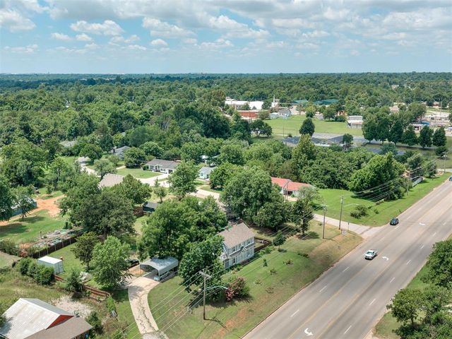 2290 E Meyers Circle, Choctaw, OK 73020