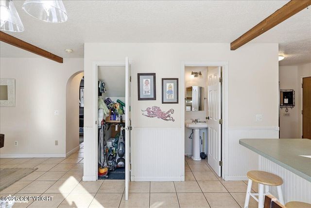 185 Hillcrest Avenue, Soldotna, AK 99669