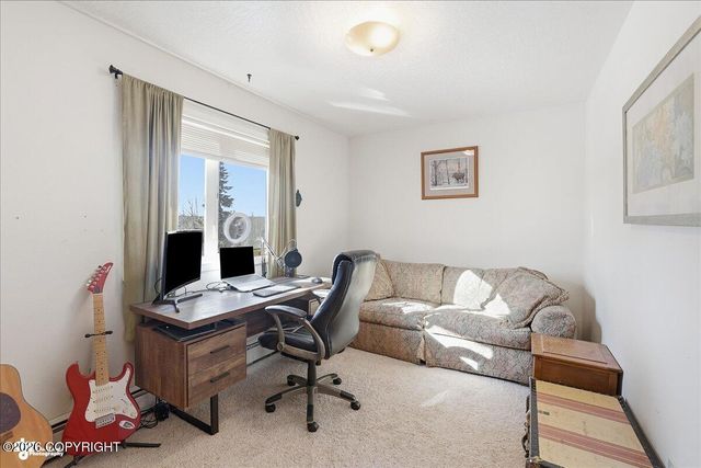 185 Hillcrest Avenue, Soldotna, AK 99669