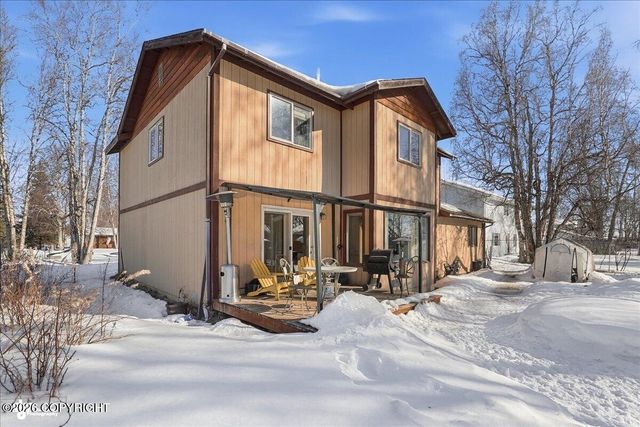 185 Hillcrest Avenue, Soldotna, AK 99669