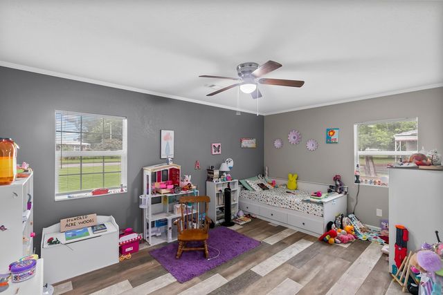 400 Dolphin Dr, Dothan, AL 36301