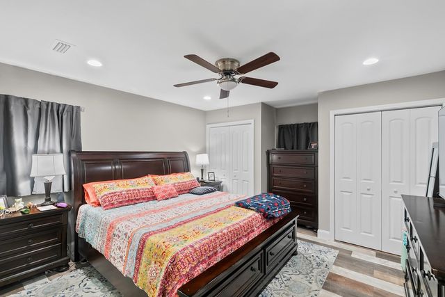 400 Dolphin Dr, Dothan, AL 36301