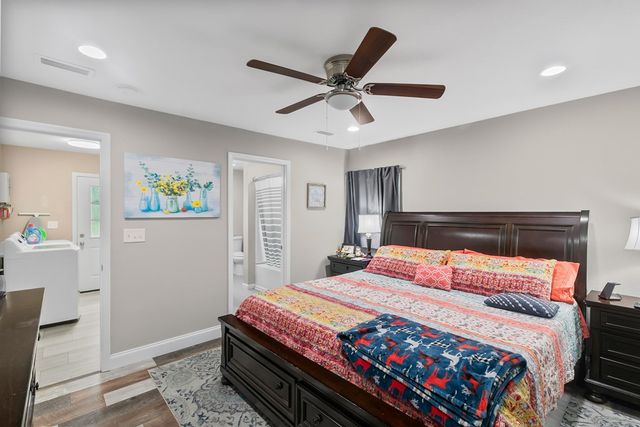 400 Dolphin Dr, Dothan, AL 36301
