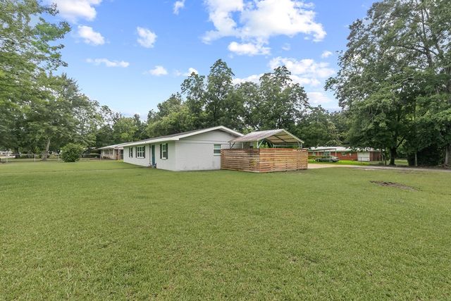 400 Dolphin Dr, Dothan, AL 36301