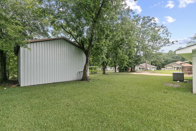 400 Dolphin Dr, Dothan, AL 36301