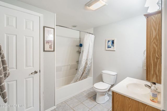 14 Hawkins Way, Waretown, NJ 08758