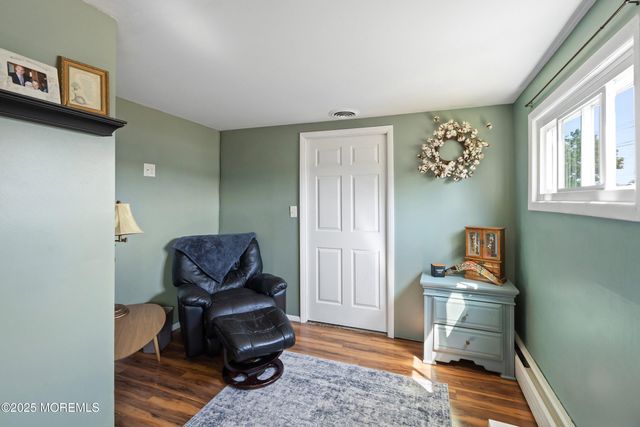 14 Hawkins Way, Waretown, NJ 08758