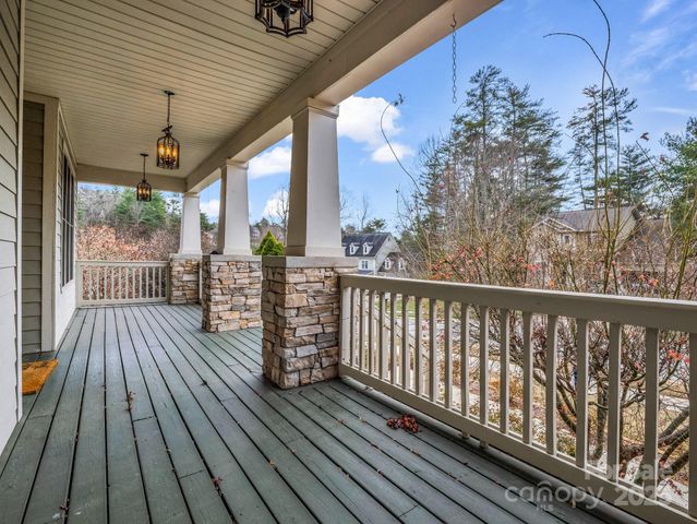 49 White Ash Drive, Asheville, NC 28803