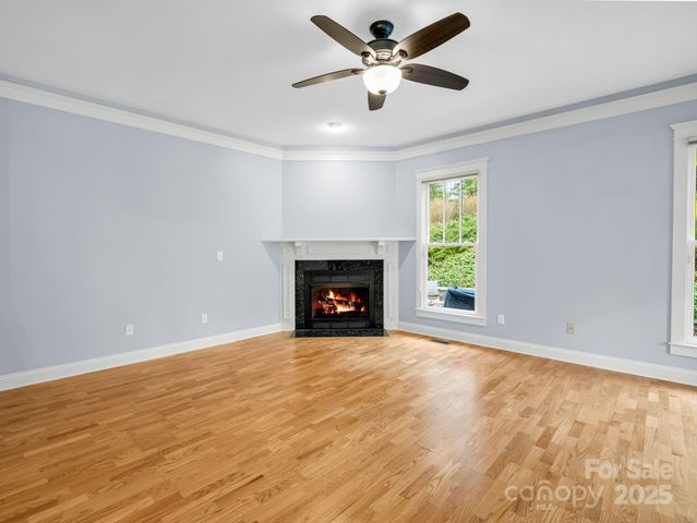 49 White Ash Drive, Asheville, NC 28803