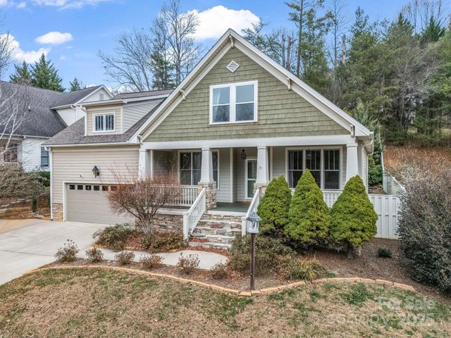 49 White Ash Drive, Asheville, NC 28803