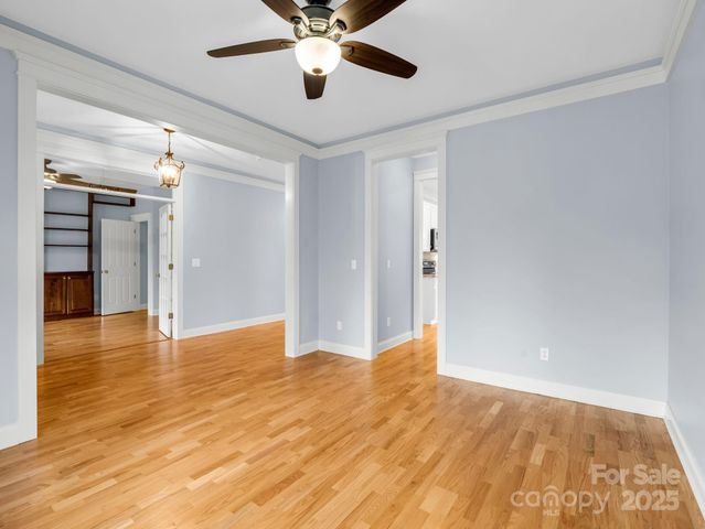 49 White Ash Drive, Asheville, NC 28803