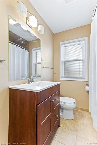 4217 Cooper Avenue, Royal Oak, MI 48073
