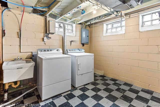 4217 Cooper Avenue, Royal Oak, MI 48073