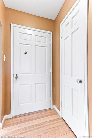 4217 Cooper Avenue, Royal Oak, MI 48073