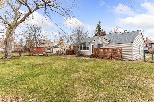 4217 Cooper Avenue, Royal Oak, MI 48073