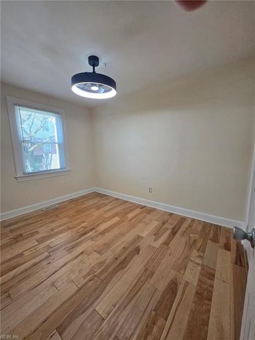 9659 14th View ST, Norfolk, VA 23503