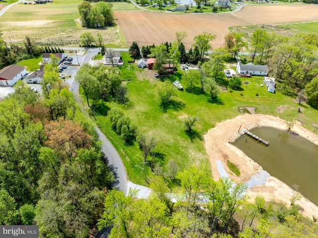 1047 BOWLEYS QUARTERS RD, Middle River, MD 21220
